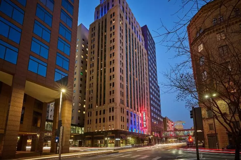 Fotos del hotel Renaissance Saint Elm Dallas Downtown:  22