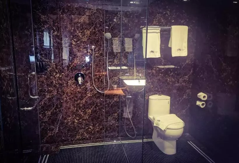 Fotos del hotel 1969 Business Suites:  5
