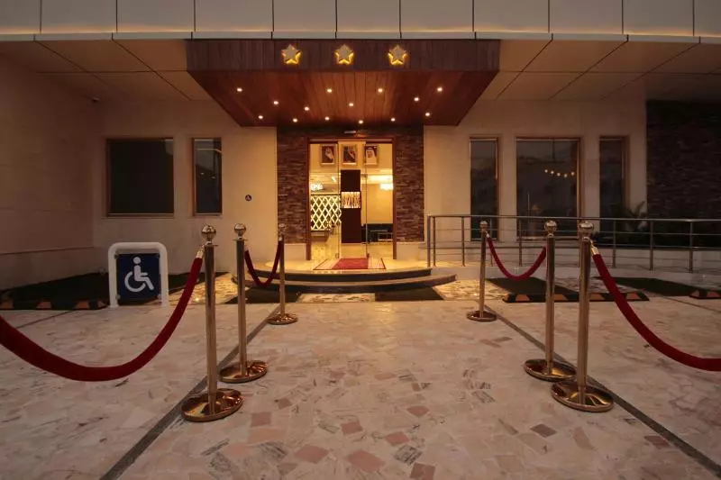 Fotos del hotel Diwan Residence  Alsalamah:  18