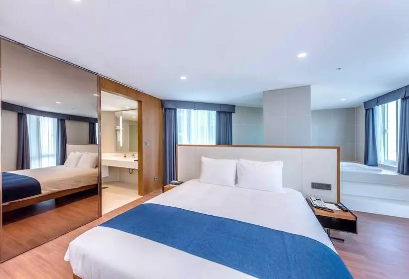 Fotos del hotel Sirius:  10