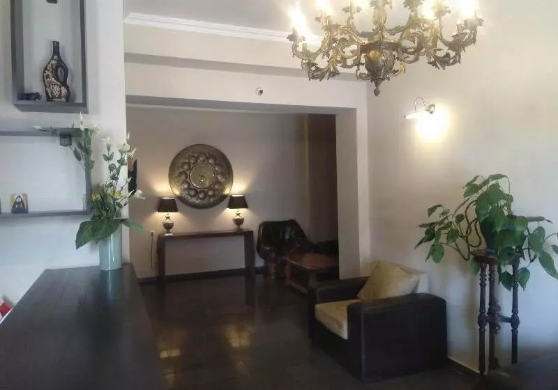 Fotos del hotel Eleon Boutique:  2
