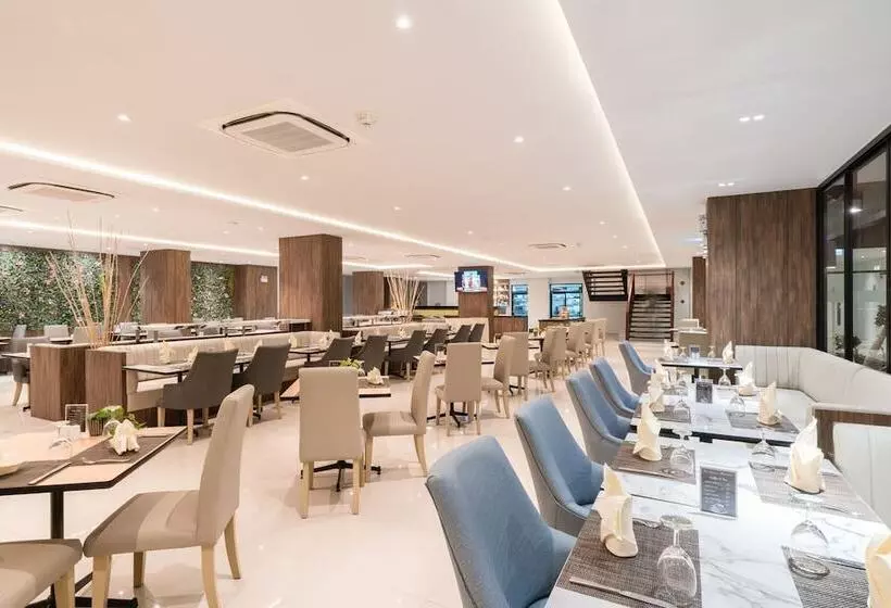 Fotos del hotel New Square Patong   Sha:  12
