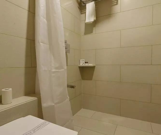 Fotos del hotel 440, A Serene Stay:  9