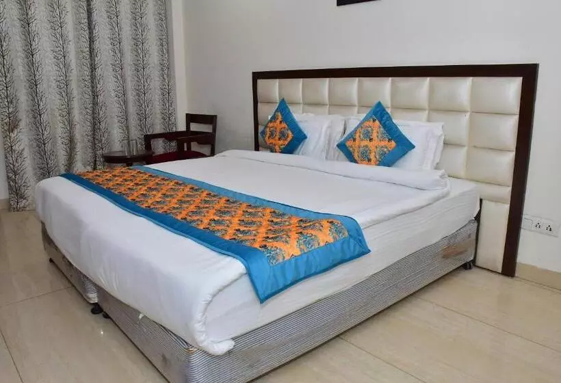 Fotos del hotel Nirvana Suites:  20