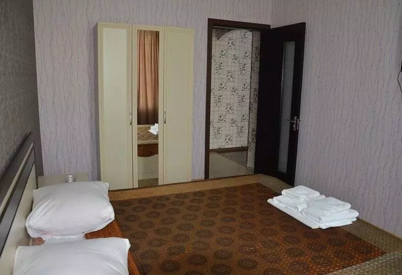 Fotos del hotel Kourosh:  6