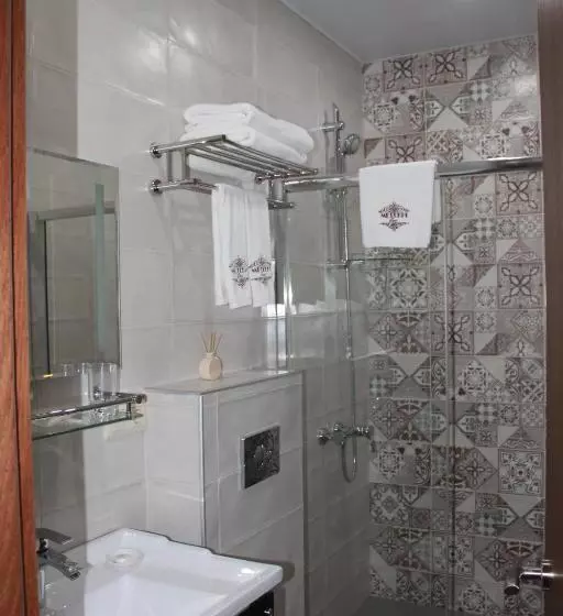 Fotos del hotel Metekhi Line:  9
