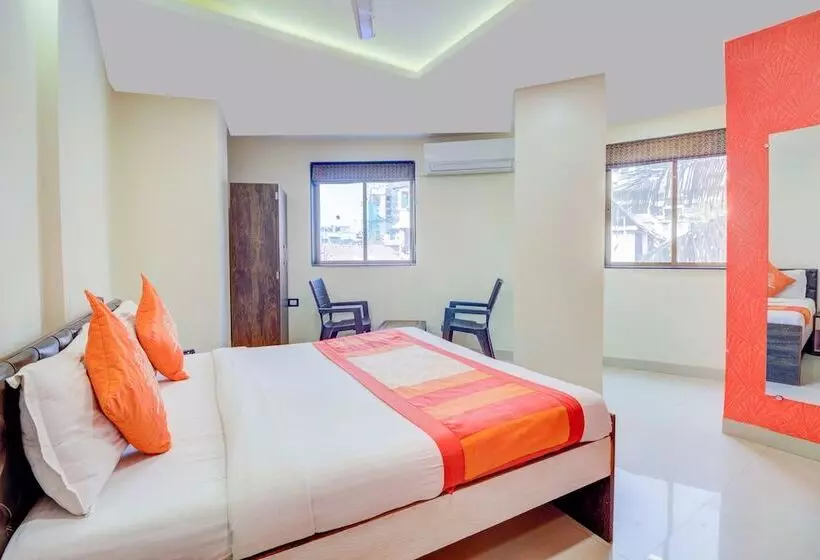 Fotos del hotel Oyo 9748  Girgaon Palace:  19