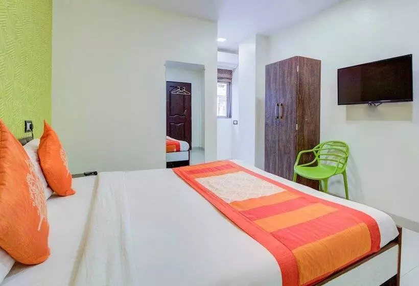 Fotos del hotel Oyo 9748  Girgaon Palace:  11