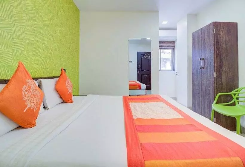 Fotos del hotel Oyo 9748  Girgaon Palace:  22
