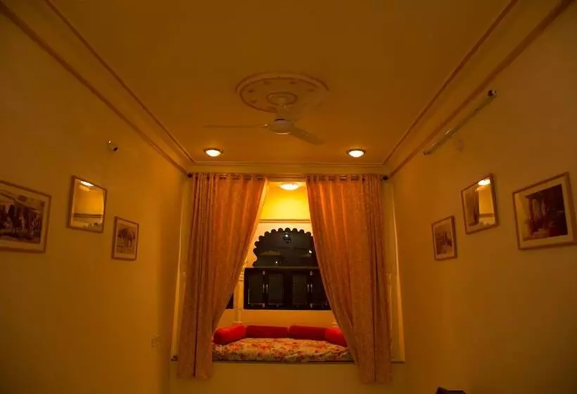 Fotos del hotel Nahargarh Palace:  20