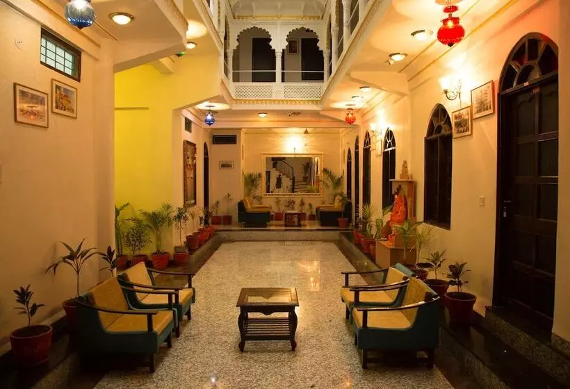 Fotos del hotel Nahargarh Palace:  13