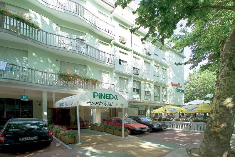 Fotos del hotel Pineda Apart:  9