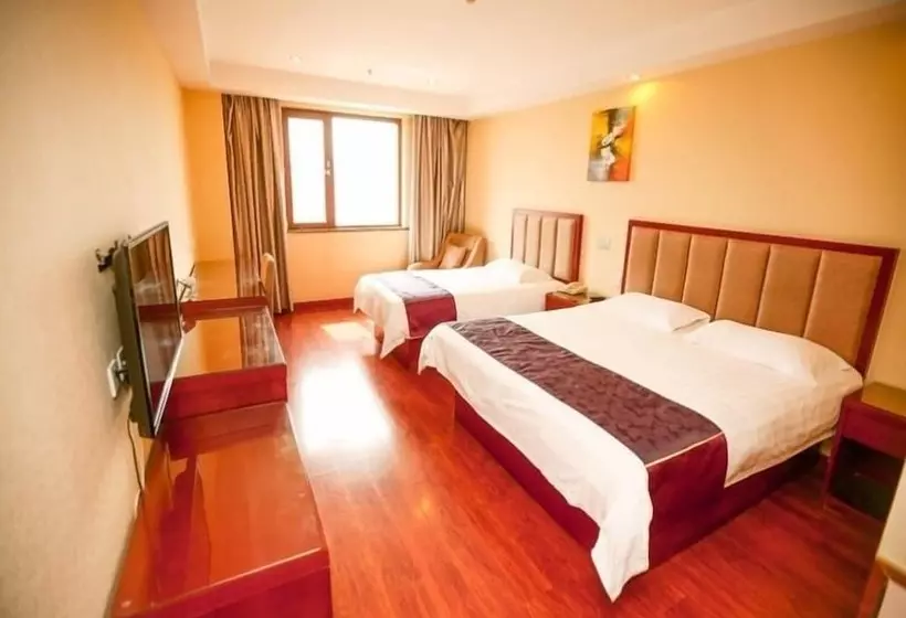 Fotos del hotel Greentree Inn Shandong Qingdao Wuyishan Road Jiashike Shopping Center Business:  17