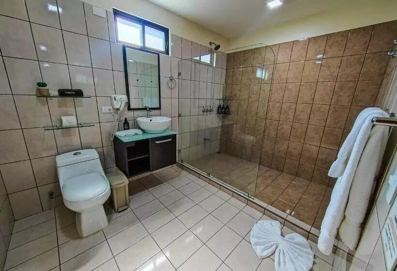 Fotos del hotel Monteverde Rustic Lodge:  5