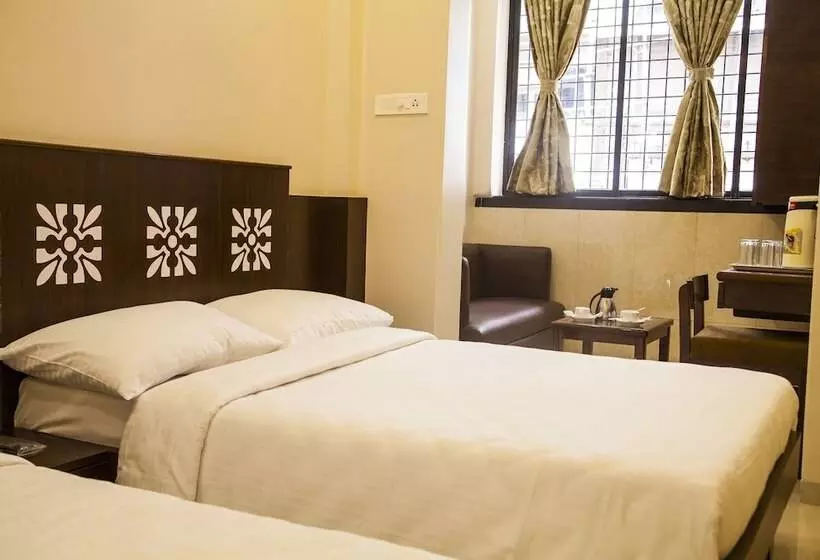 Fotos del hotel City Guest House  Dadar:  17
