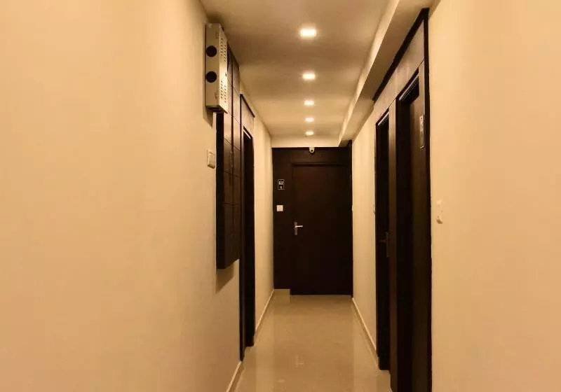 Fotos del hotel Zaith Residency Near Us Consulate & Apollo Hospitals:  9