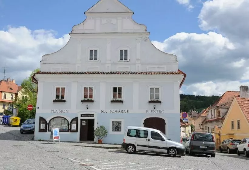 Pension Na Kovárn?