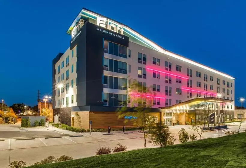Fotos del hotel Aloft Dallas Arlington Entertainment District:  1
