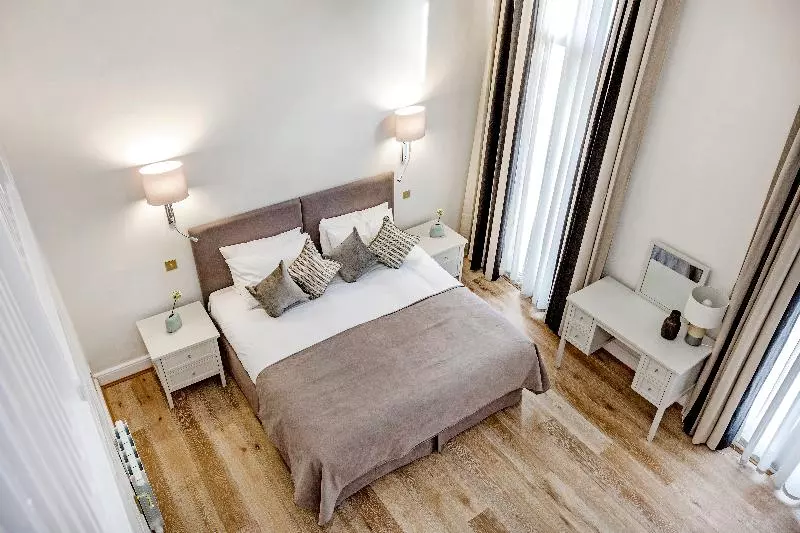 Fotos del hotel Queensgate Court:  21