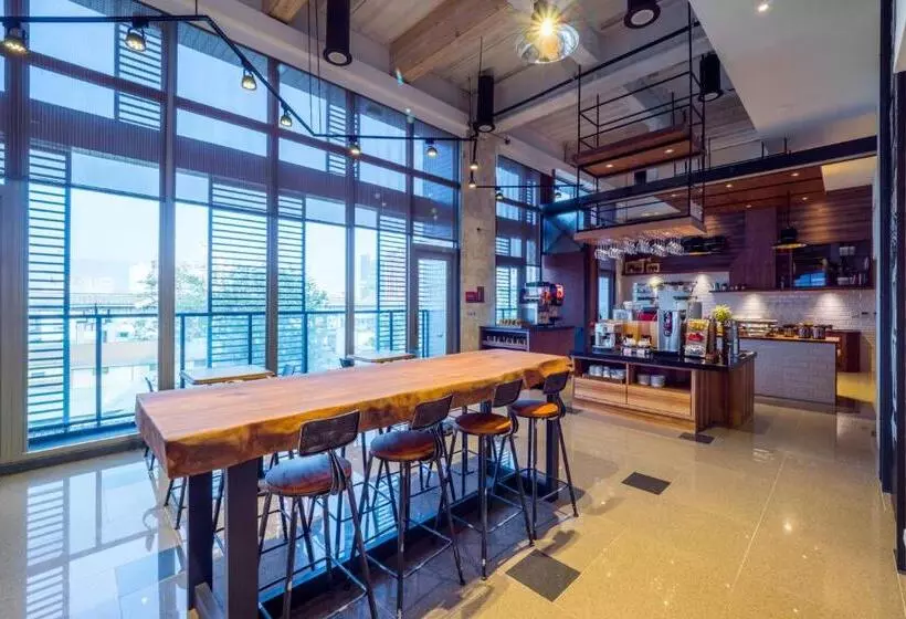 Fotos del hotel Watermark  Kaohsiung Main Station:  11