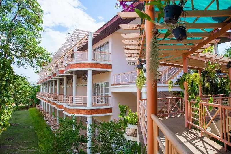 Fotos del hotel Goldenland Resort:  17