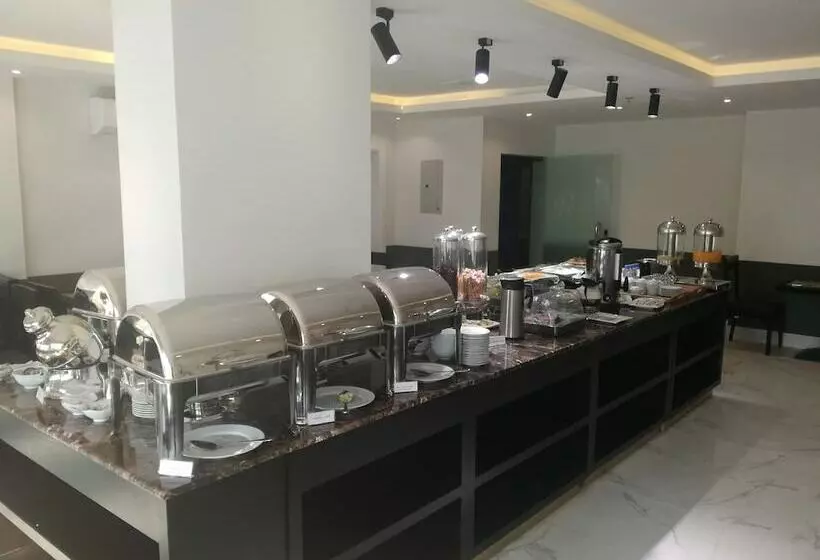 Fotos del hotel Remaz Suites:  6