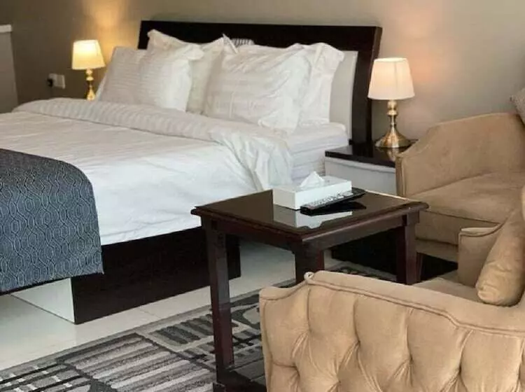 Fotos del hotel Remaz Suites:  9