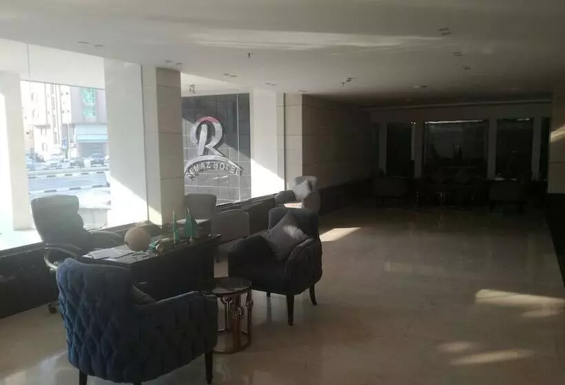 Fotos del hotel Remaz Suites:  11