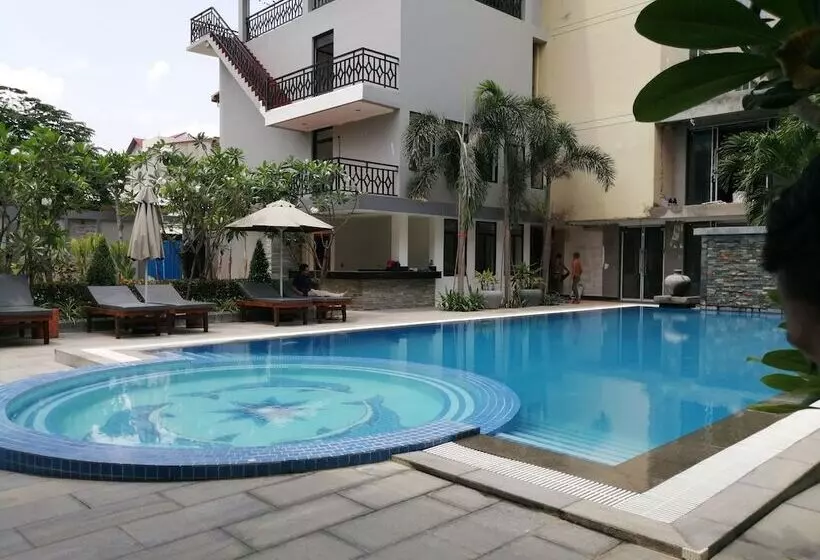 Fotos del hotel Holiday:  13