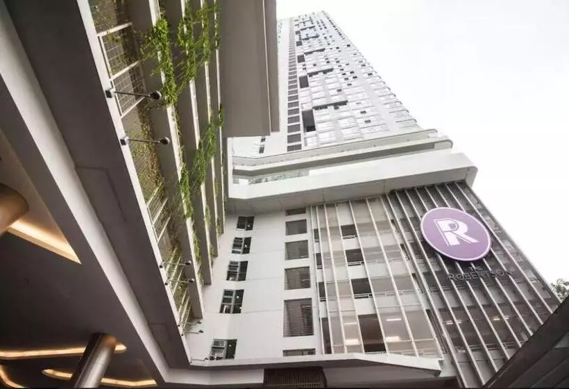 The Robertson Suite City Central