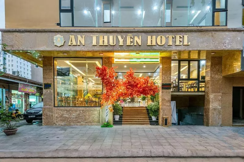 Fotos del hotel An Thuyen:  7