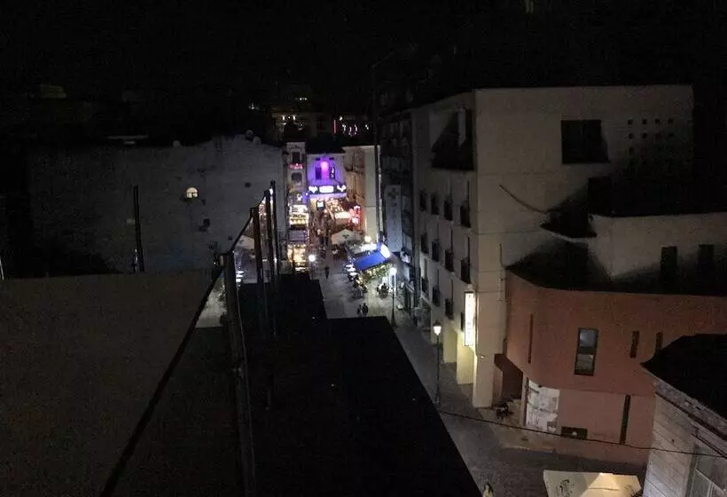 Fotos del hotel New Era:  4