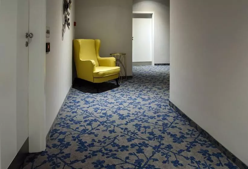 Fotos del hotel New Era:  13