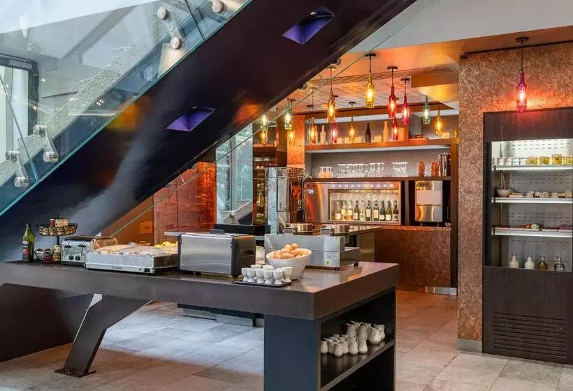 Fotos del hotel Hôtel B55:  18