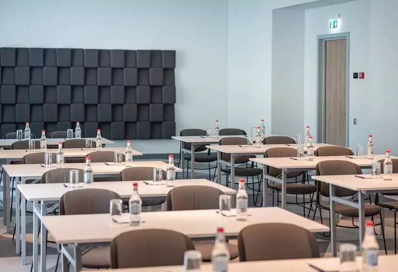 Fotos del hotel Holiday Inn Express  Yerevan, An Ihg:  22