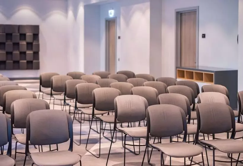 Fotos del hotel Holiday Inn Express  Yerevan, An Ihg:  18