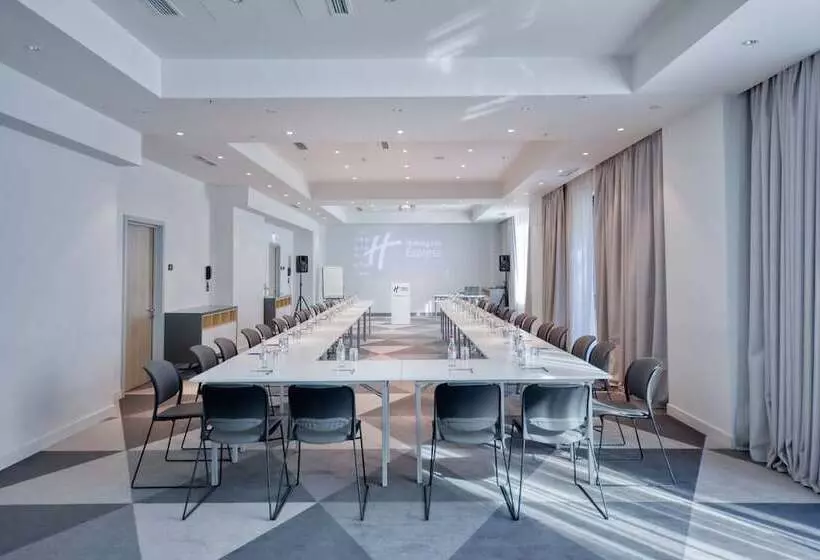 Fotos del hotel Holiday Inn Express  Yerevan, An Ihg:  3
