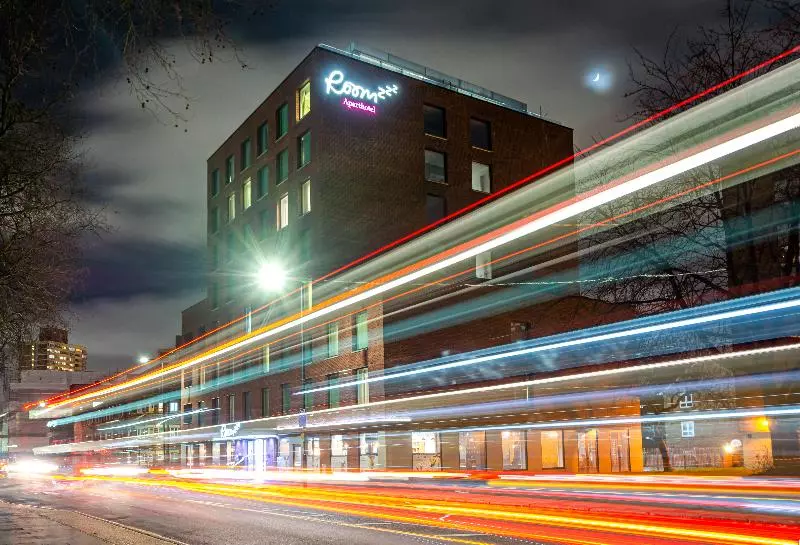 Fotos del hotel Roomzzz London Stratford:  14