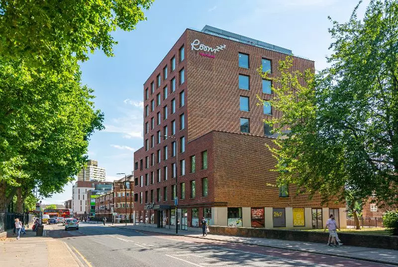 Fotos del hotel Roomzzz London Stratford:  6