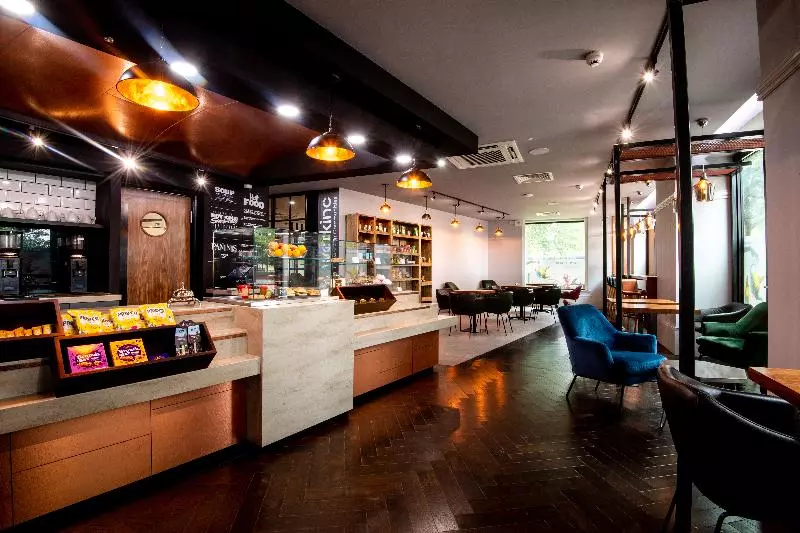 Fotos del hotel Roomzzz London Stratford:  4