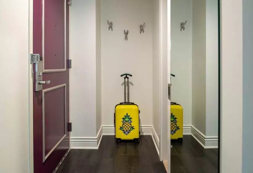 Fotos del hotel Staypineapple, An Artful , Midtown New York:  17