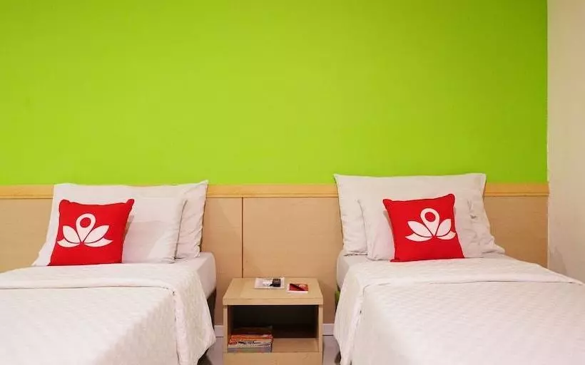 Fotos del hotel Zen Rooms Basic Kalimas Sunan Ampel:  7