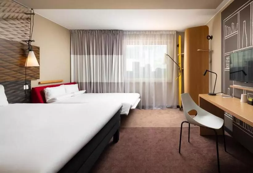 Fotos del hotel Ibis Poznan Centrum:  12
