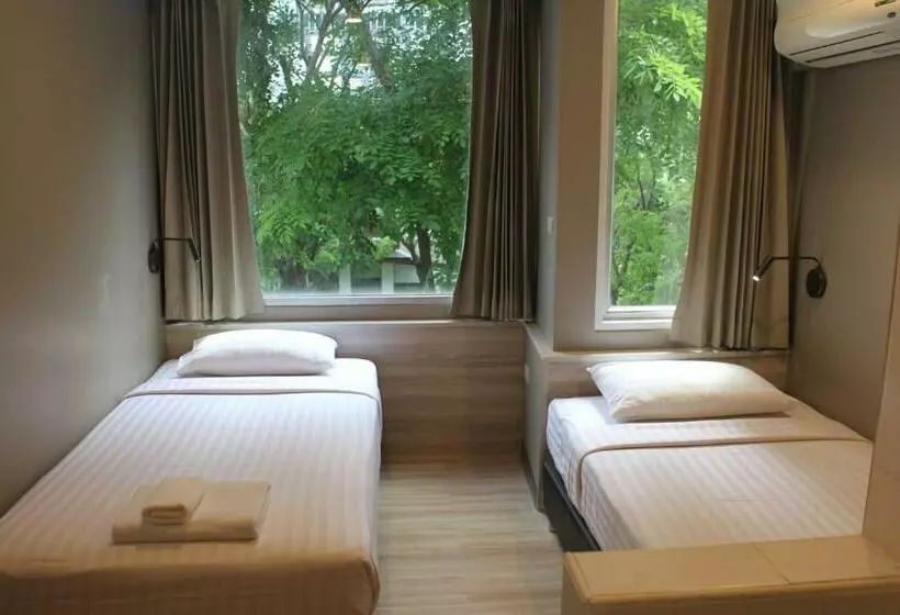Fotos del hotel Ywca International House:  6