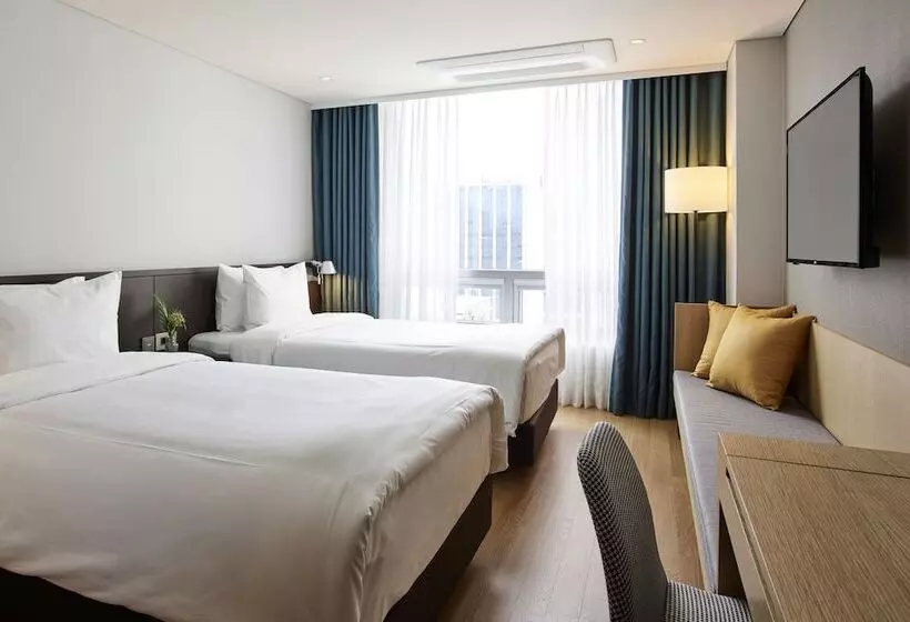 Fotos del hotel Newv:  7