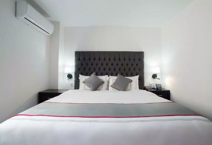 Fotos del hotel Suites Arboleda 215:  7