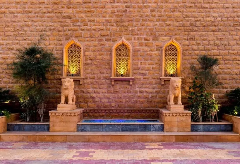Fotos del hotel Sairafort Sarovar Portico:  17