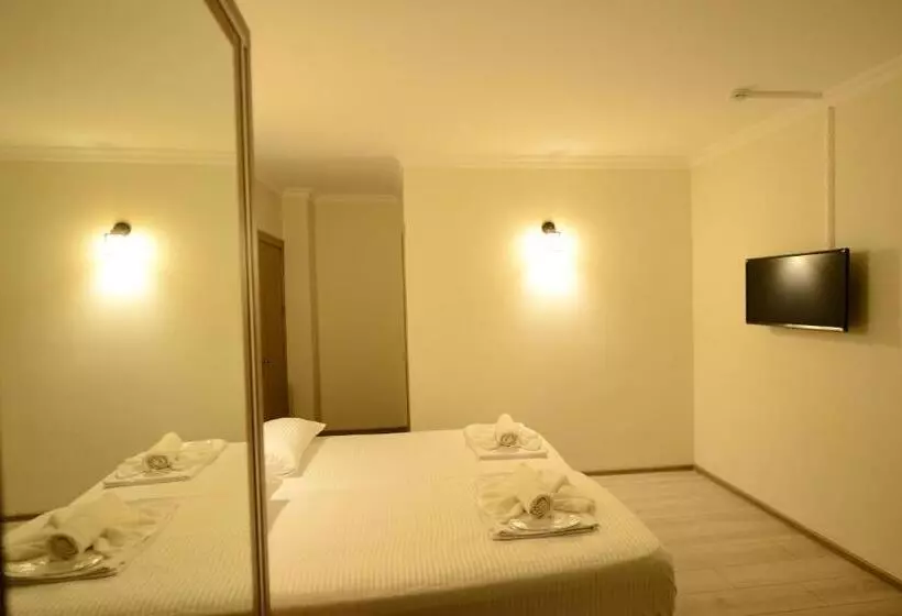 Fotos del hotel Aristocrat Batumi:  7