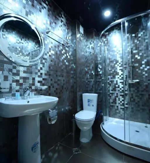 Fotos del hotel Aristocrat Batumi:  13