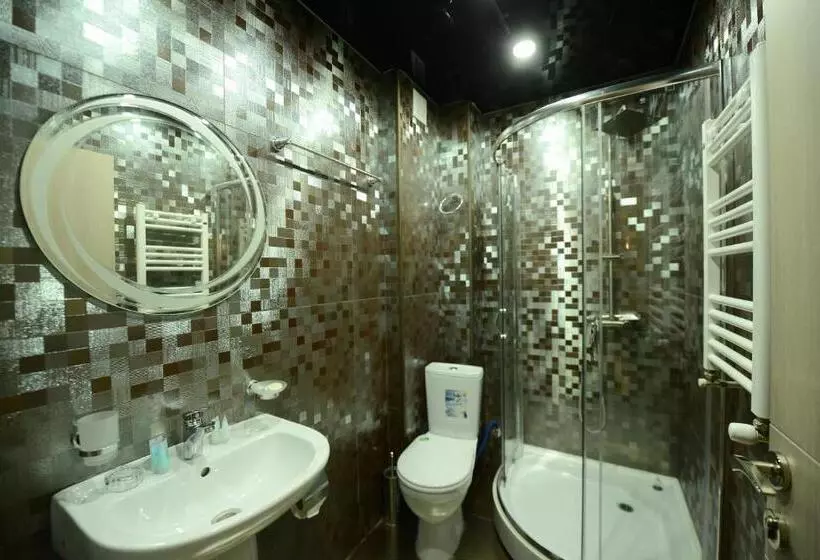 Fotos del hotel Aristocrat Batumi:  4